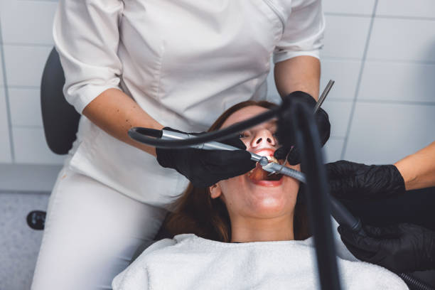 Best Emergency Tooth Extraction in Englewood, OH